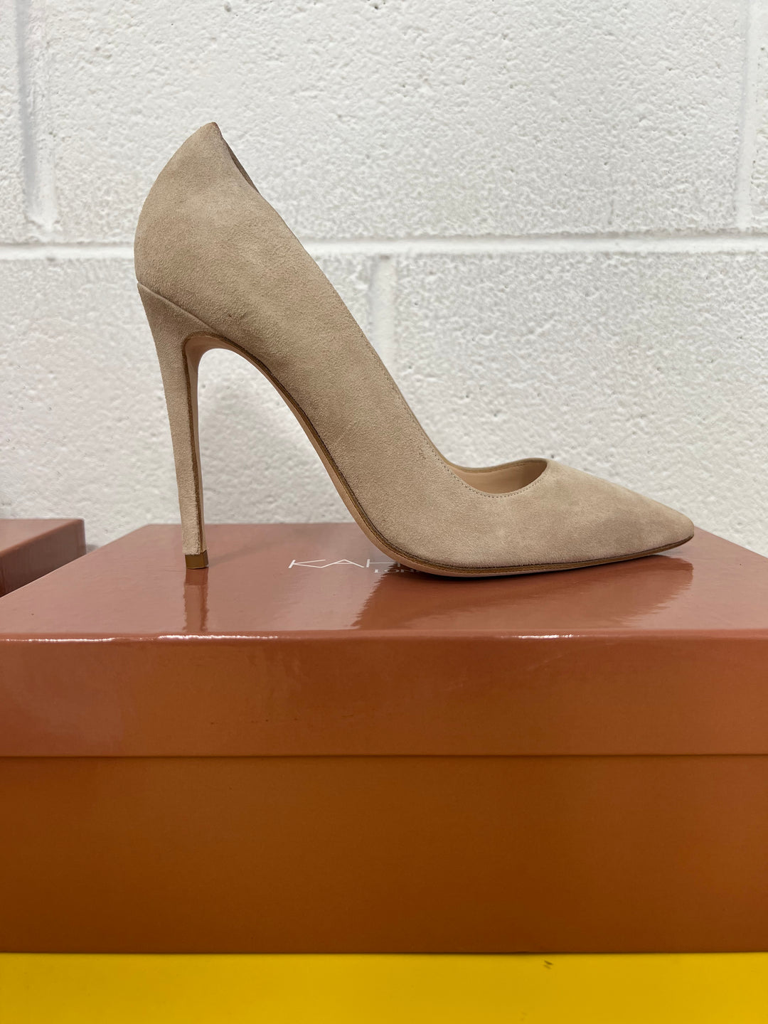 SAMPLE - Becky Pump 110mm - Taupe Suede (one off color)  - EU 39